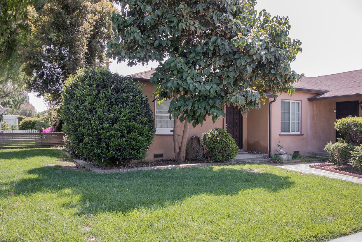 Foto principal - 5107 Overland Ave