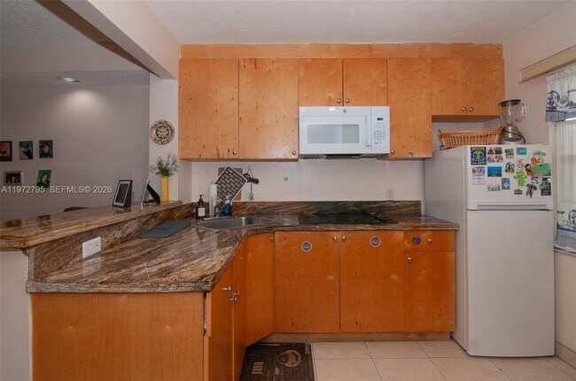 Foto del edificio - 1351 SW 125th Ave
