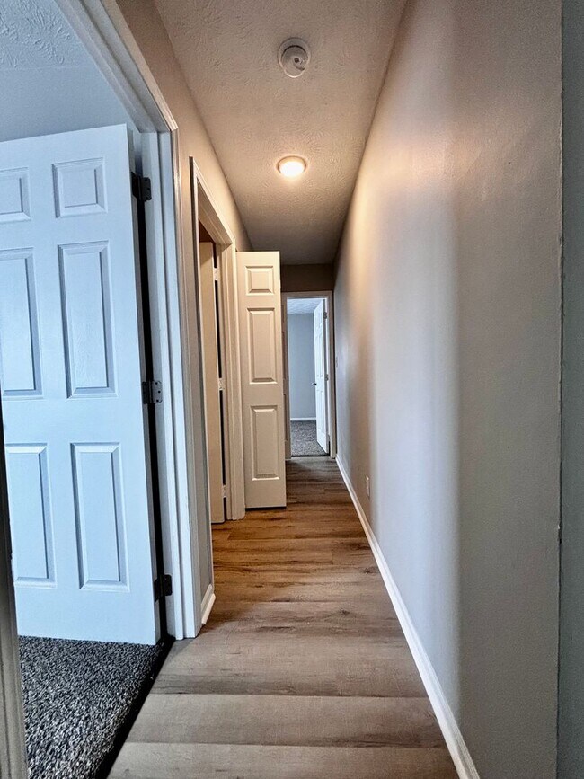 Foto del edificio - Newly Renovated 2 bedroom in Englewood!