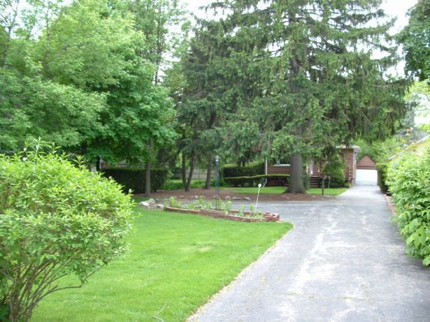 Foto del edificio - Highland Park Cozy 2 BR w/ Basement and Ga...