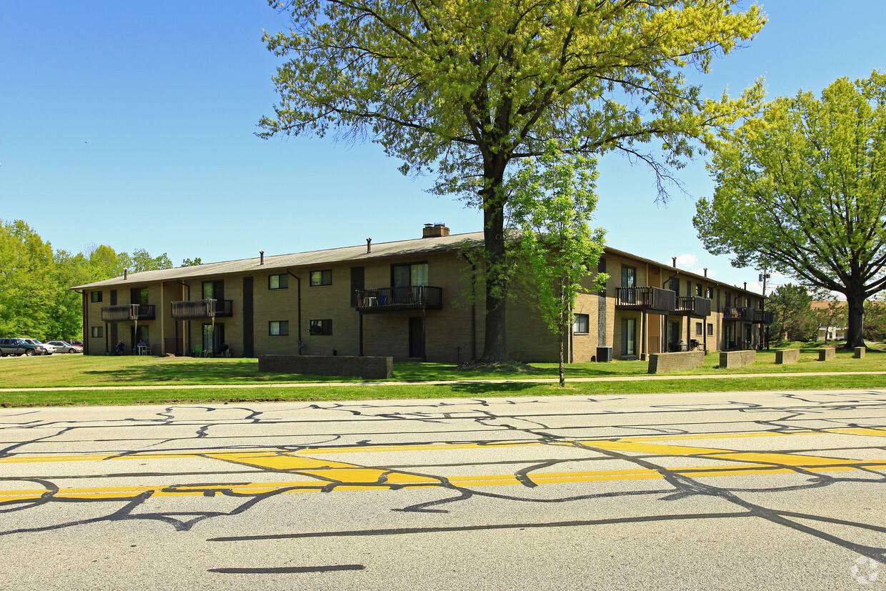 Foto principal - Mentor Square Apartments