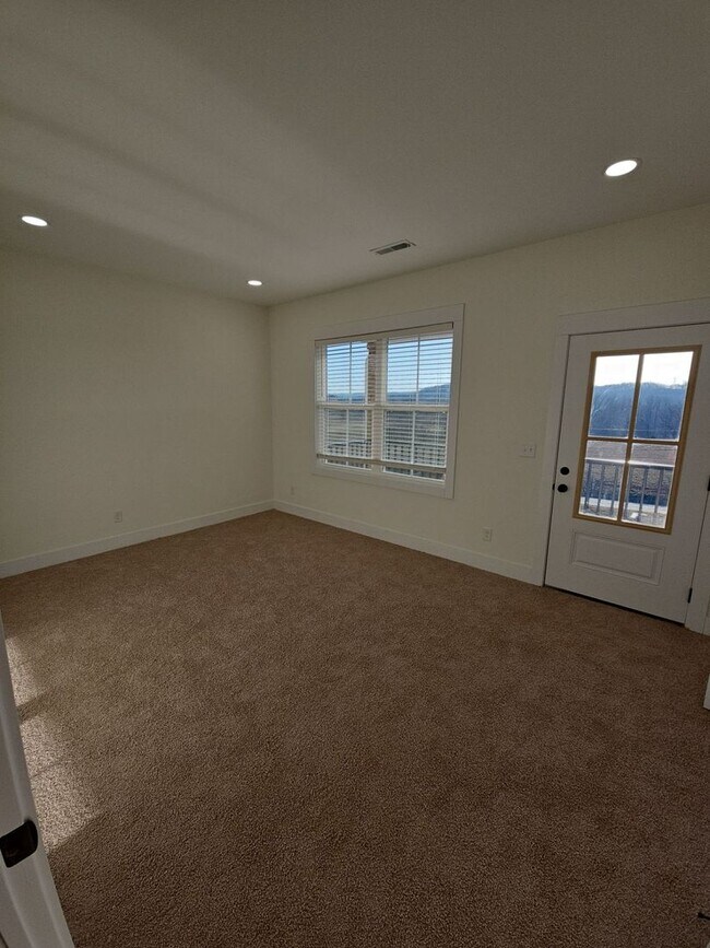 Foto del edificio - 2-Bedroom HOA Home with Flex Room and Resort-Style Amenities at Highbury