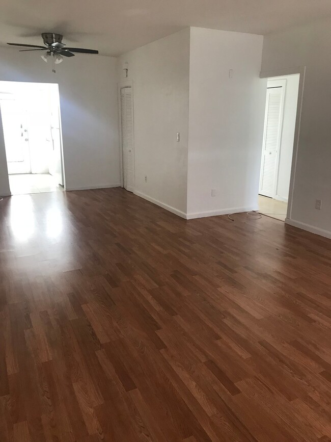 Building Photo - GENCO USA LLC