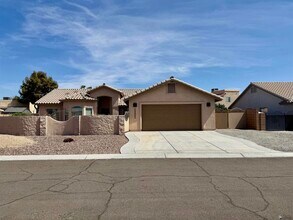 Building Photo - 10607 S Avenida Canela