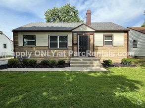 Building Photo - 2024 W Kessler Blvd N Dr