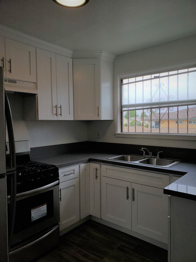Foto principal - 6720 West Blvd