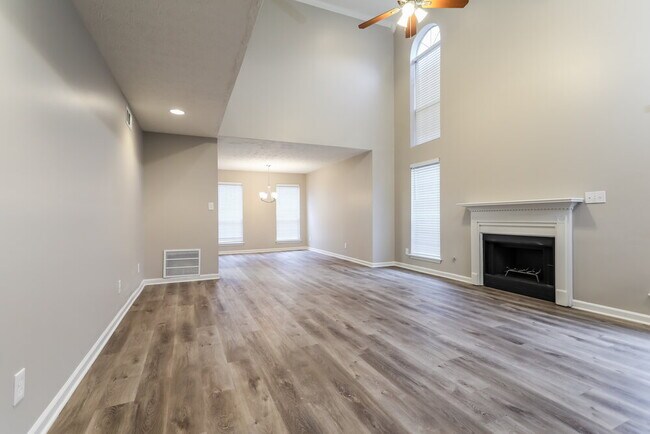 Building Photo - 1314 Watercrest Cir