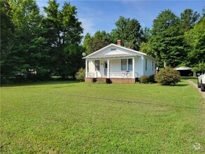 Building Photo - 4201 Hickory Rd