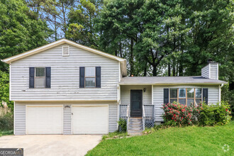 Building Photo - 2434 Wood Meadows Dr