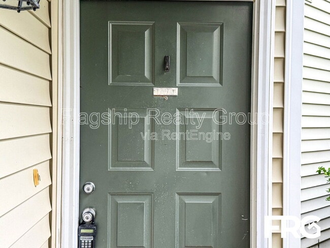Building Photo - 531-B Spring Forest Rd