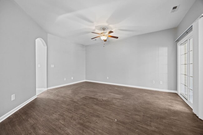 Building Photo - Welcome to Carolina Forest!