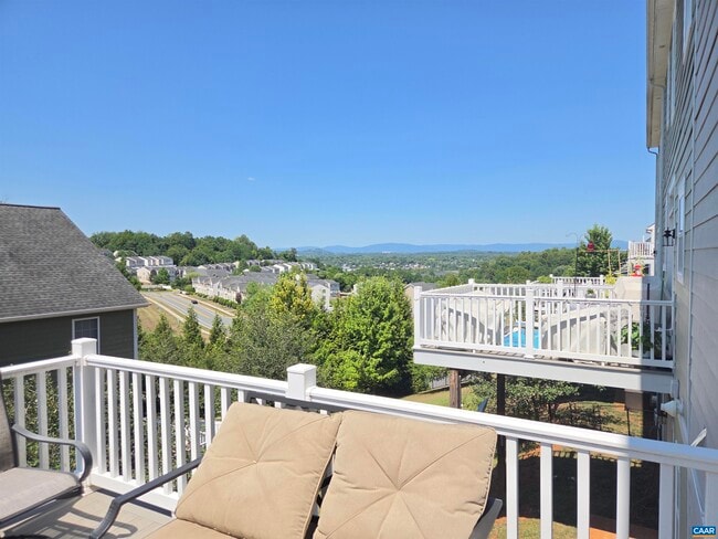 Building Photo - 2441 Winthrop Dr