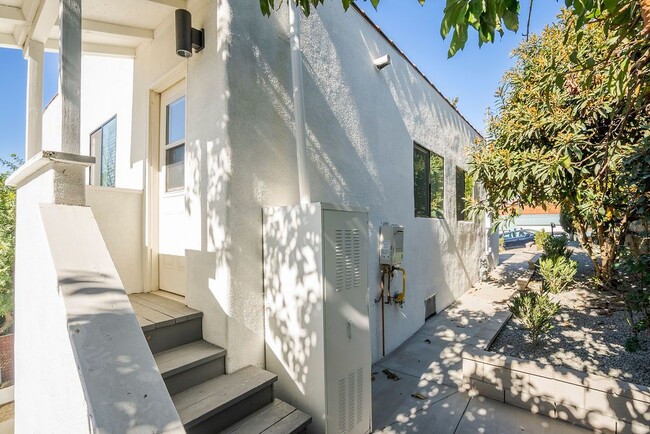 Building Photo - 4514 Mont Eagle Pl
