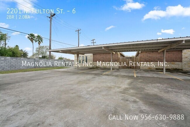 Foto del edificio - 2201 N Fulton St