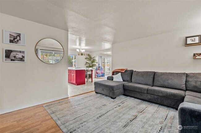 Foto del edificio - 2205 29th Ave SE