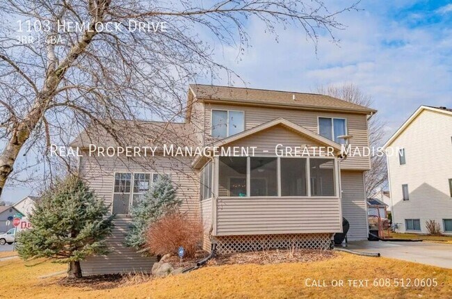 Foto del edificio - 1103 Hemlock Dr