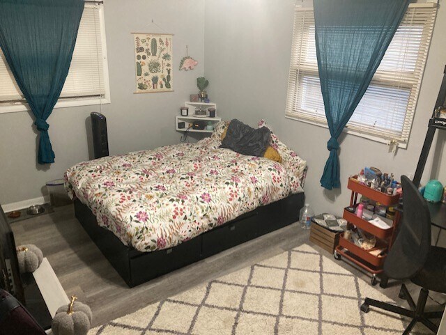 Foto del edificio - 947 E Market St