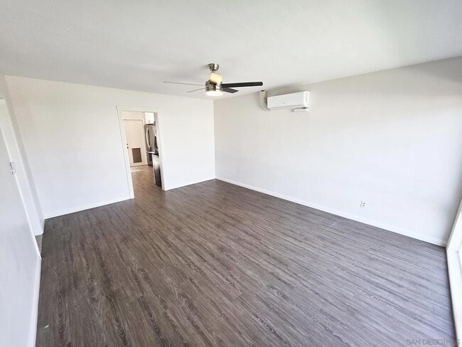 Building Photo - 4907 Iroquois Ave