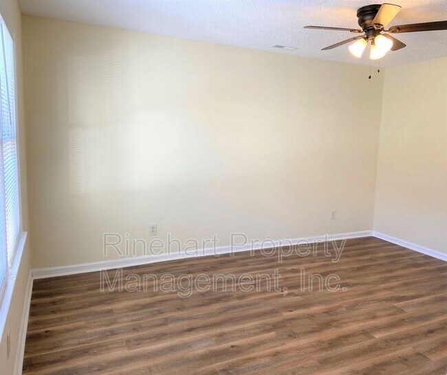 Building Photo - 1120 Camden Ave
