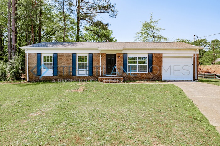 Primary Photo - Charming 3 Bedroom in LaGrange!