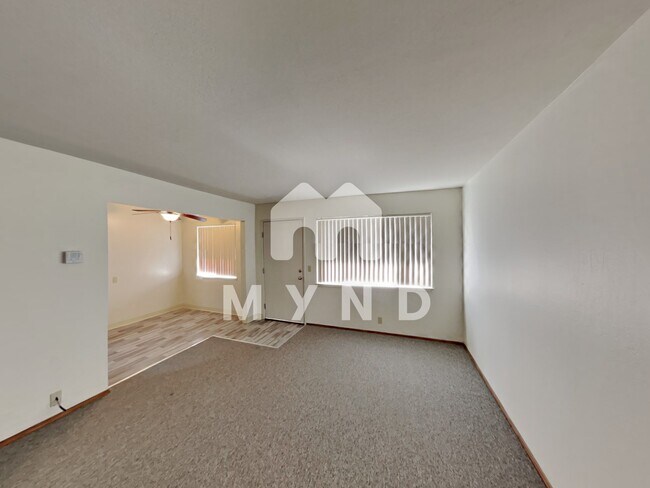 Foto del edificio - 629 N 1st St Apt 1