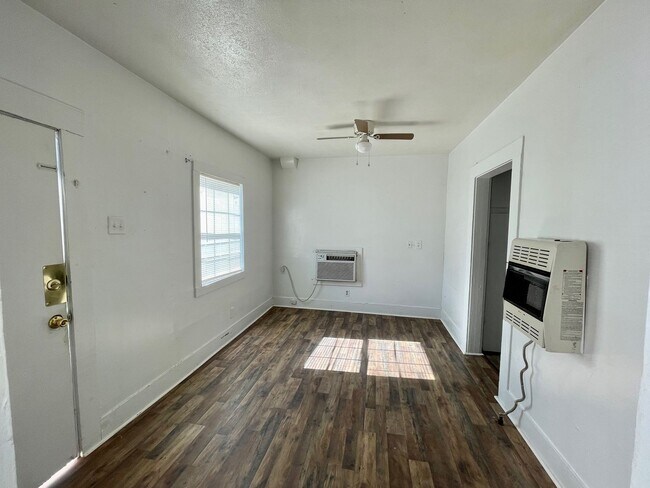 Foto del edificio - House for rent!