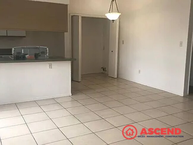 Foto del edificio - Cozy Apartment off Acres & White Ln!