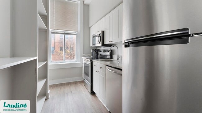 Foto del edificio - 617 W Lexington St