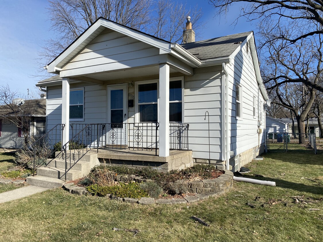 6715 Olcott Ave, Hammond, IN 46323 House Rental in Hammond, IN