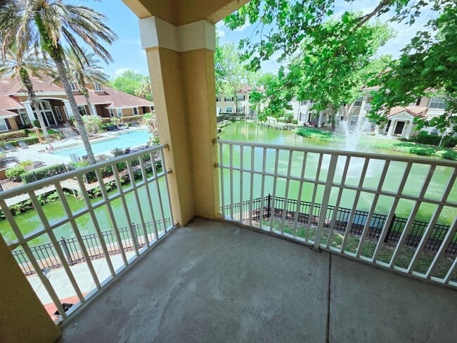Building Photo - 2422 White Magnolia Way