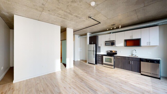 Interior Photo - Griffis Seattle Waterfront