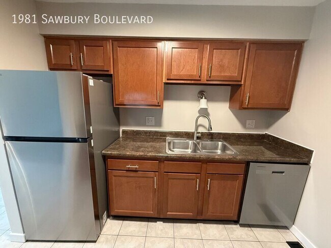 Foto del edificio - Recently Updated Beautiful Town Home in Wo...
