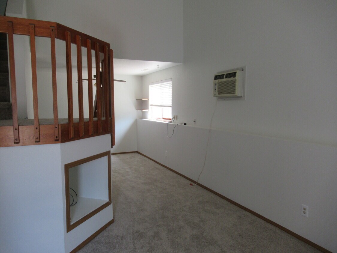 Primary Photo - 5208 Solar Ridge Dr