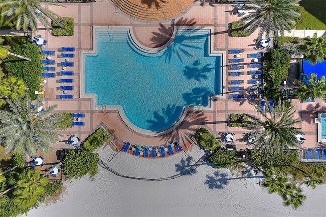 Foto del edificio - 16450 Gulf Blvd