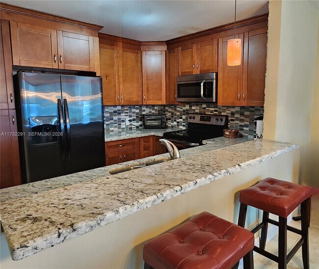 Foto del edificio - 3505 S Ocean Dr
