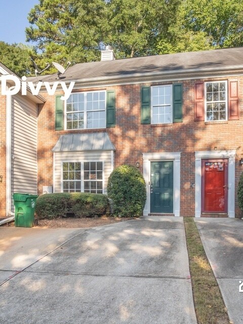 Primary Photo - 2040 Manhattan Pkwy, Decatur, GA 30035