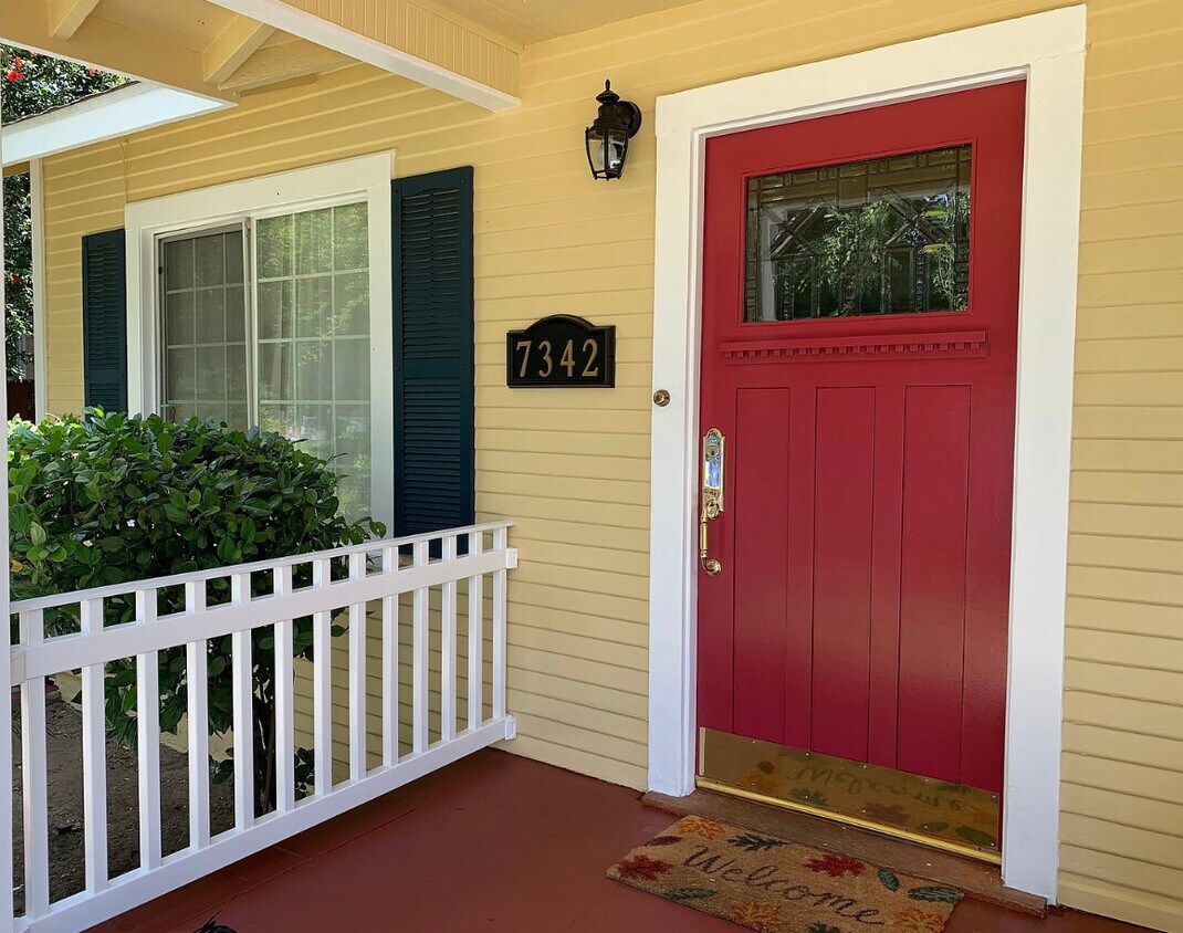 7342 Remmet Ave, Los Angeles, CA 91303 House for Rent in Los Angeles