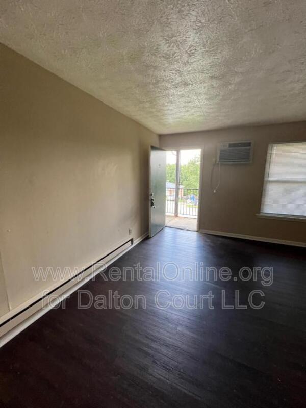 Foto del edificio - 1972 Cambridge Dr