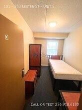 Building Photo - 253-253 Lester St