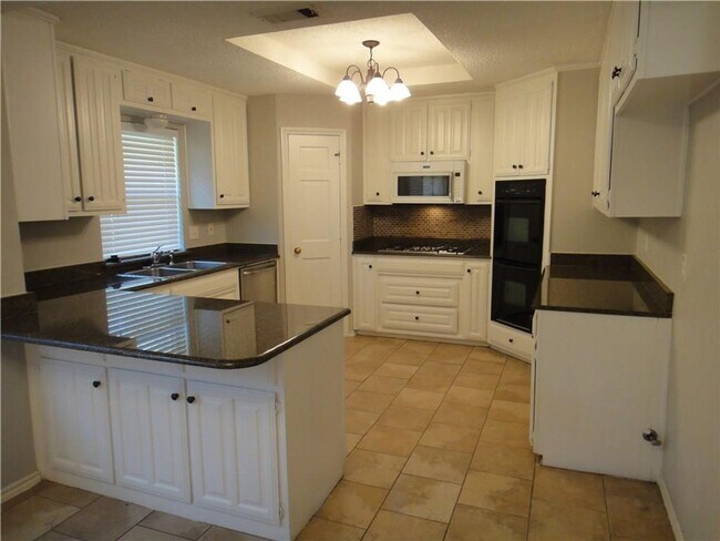 Foto del edificio - Hickory Hill