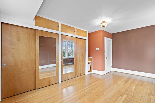 Building Photo - 730 Palisade Ave