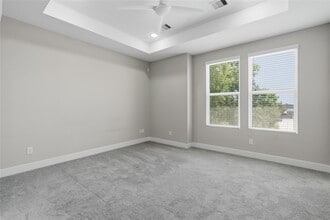 Building Photo - 12080 East Fwy