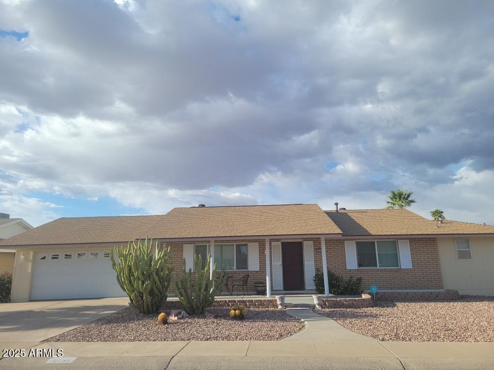 Primary Photo - 10544 W Cheryl Dr