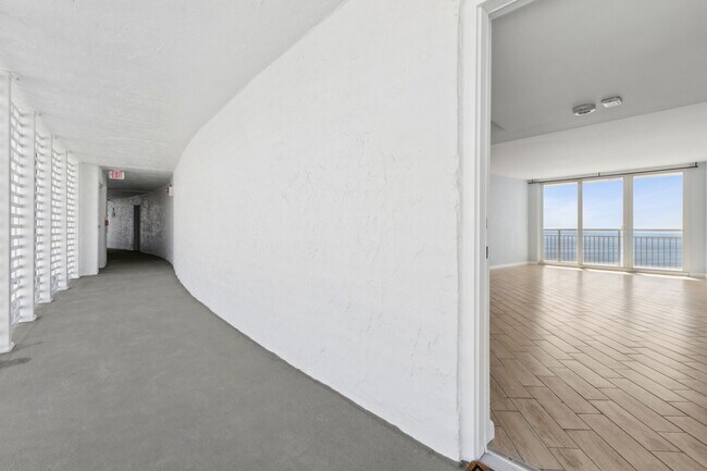 Foto del edificio - 1601 Ocean Dr S