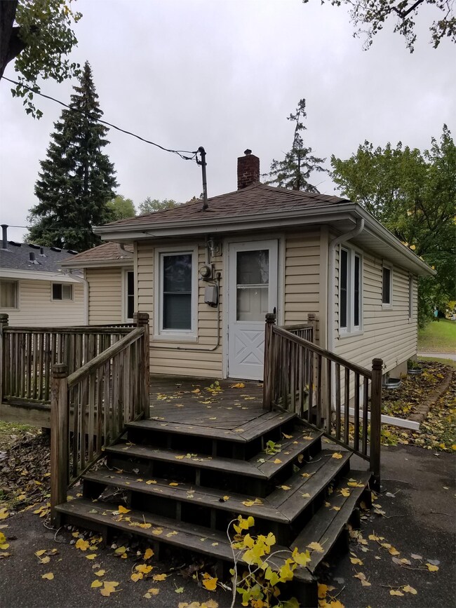 662 37th Ave NE, Minneapolis, MN 55421 House Rental in Minneapolis