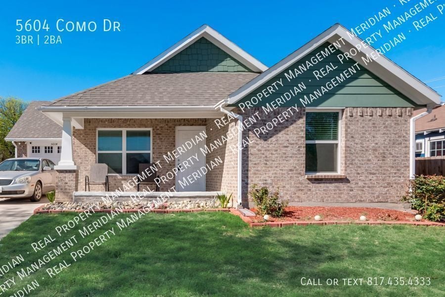 FOR LEASE 3 bed and 2 bath in Fort Worth House for Rent in Fort Worth, TX