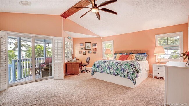 Foto del edificio - 4150 SE Whiticar Way