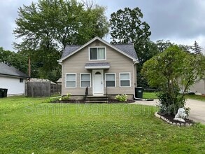 Building Photo - 2527 Hartline Dr