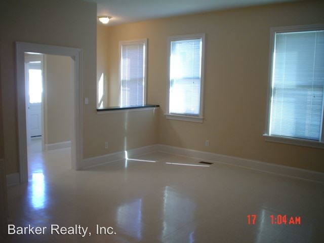 Building Photo - 405-407 New Bern Ave