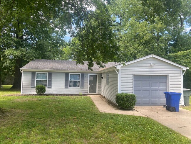 Foto del edificio - 501 Ashwood Dr